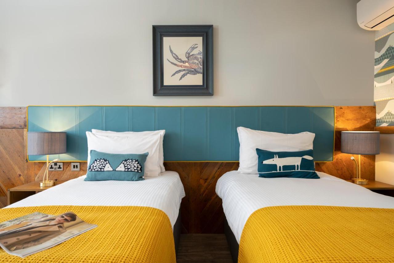 The Old Success Inn Sennen Cove Exteriör bild