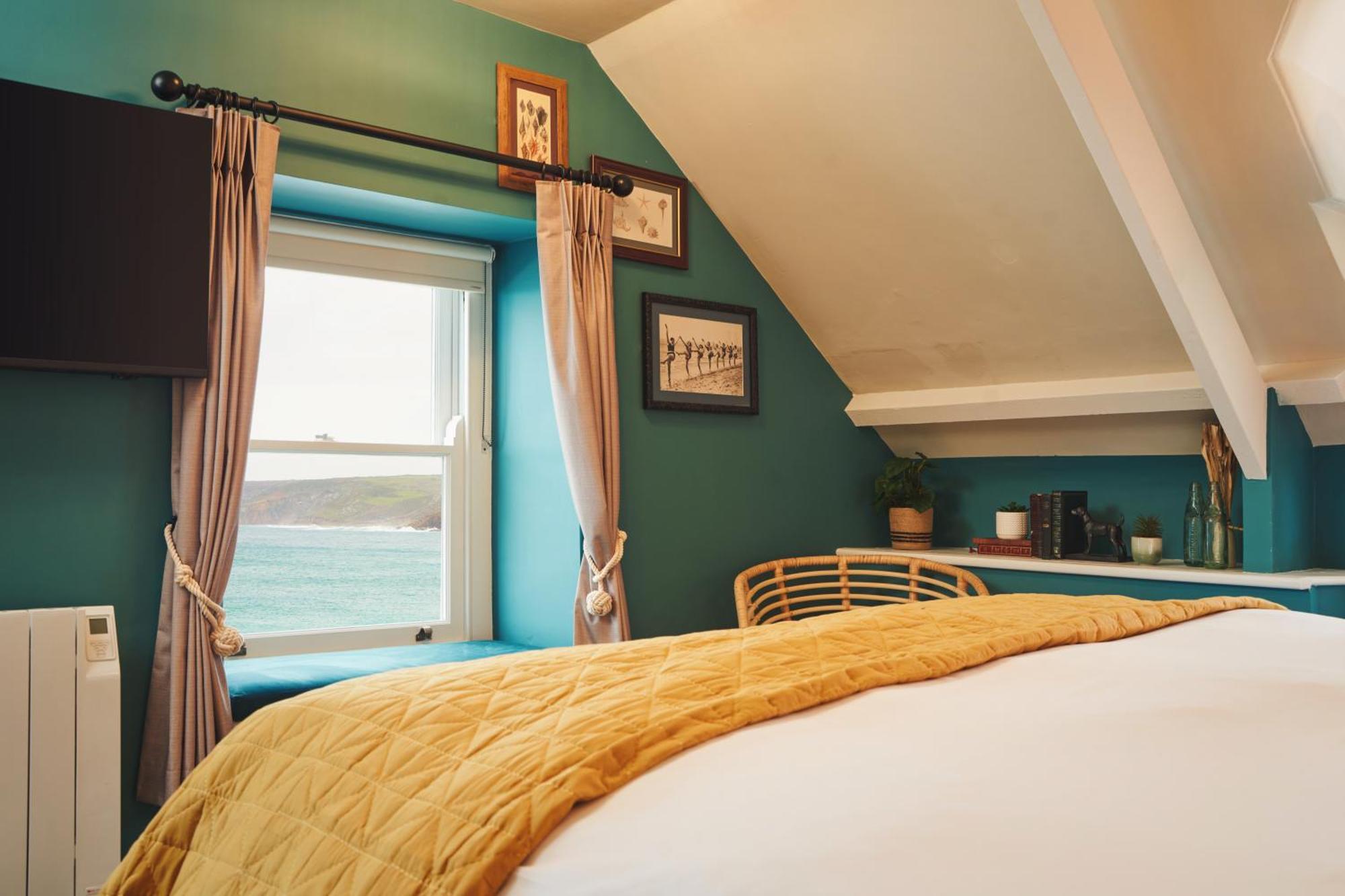 The Old Success Inn Sennen Cove Exteriör bild