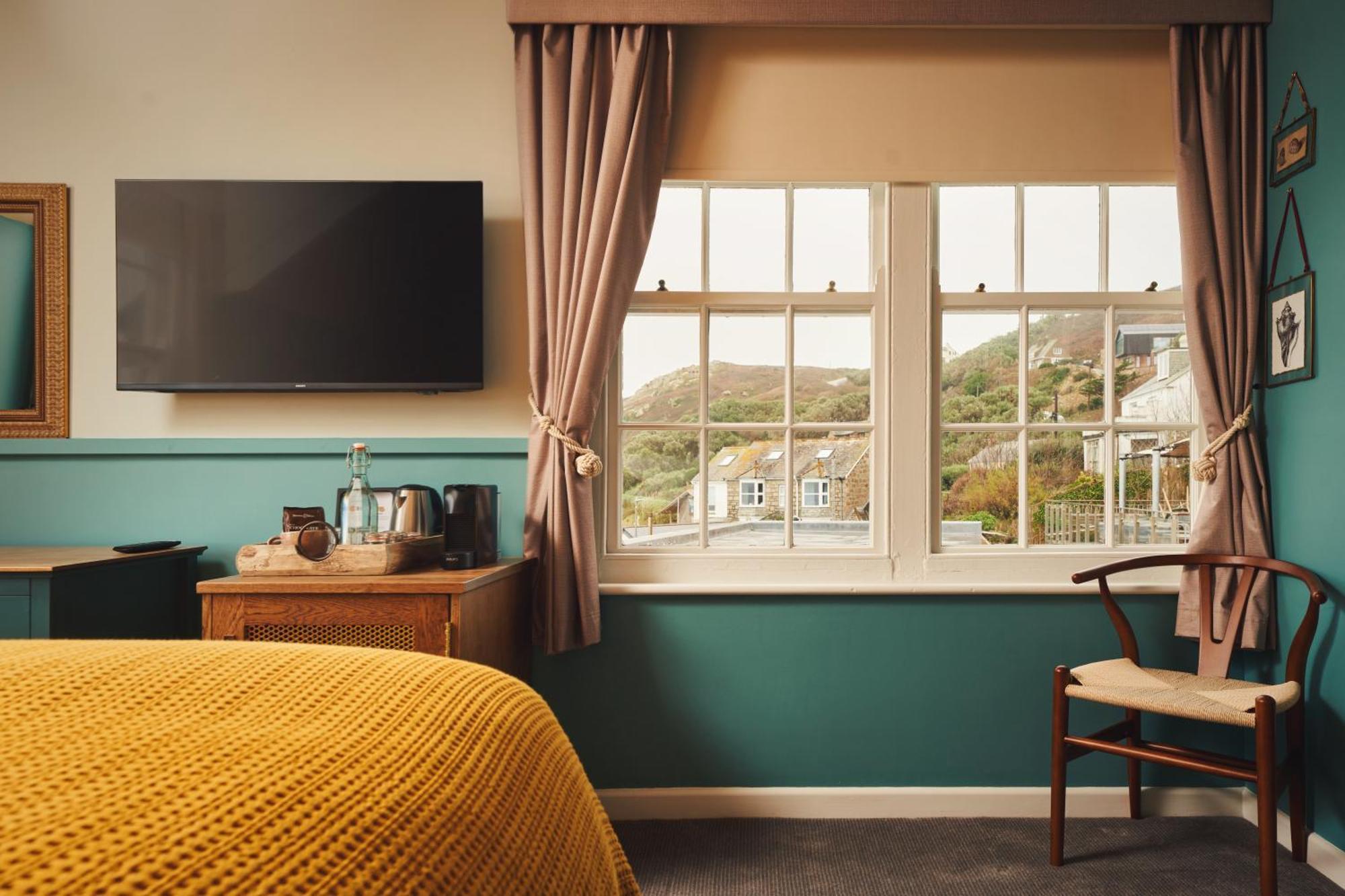 The Old Success Inn Sennen Cove Exteriör bild