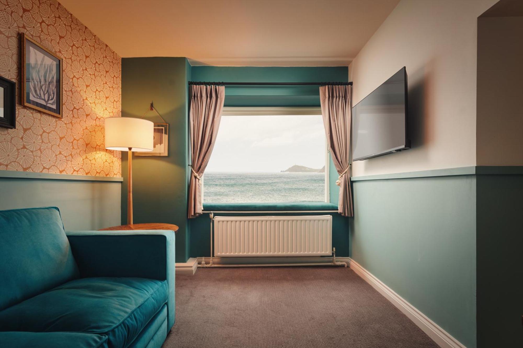 The Old Success Inn Sennen Cove Rum bild